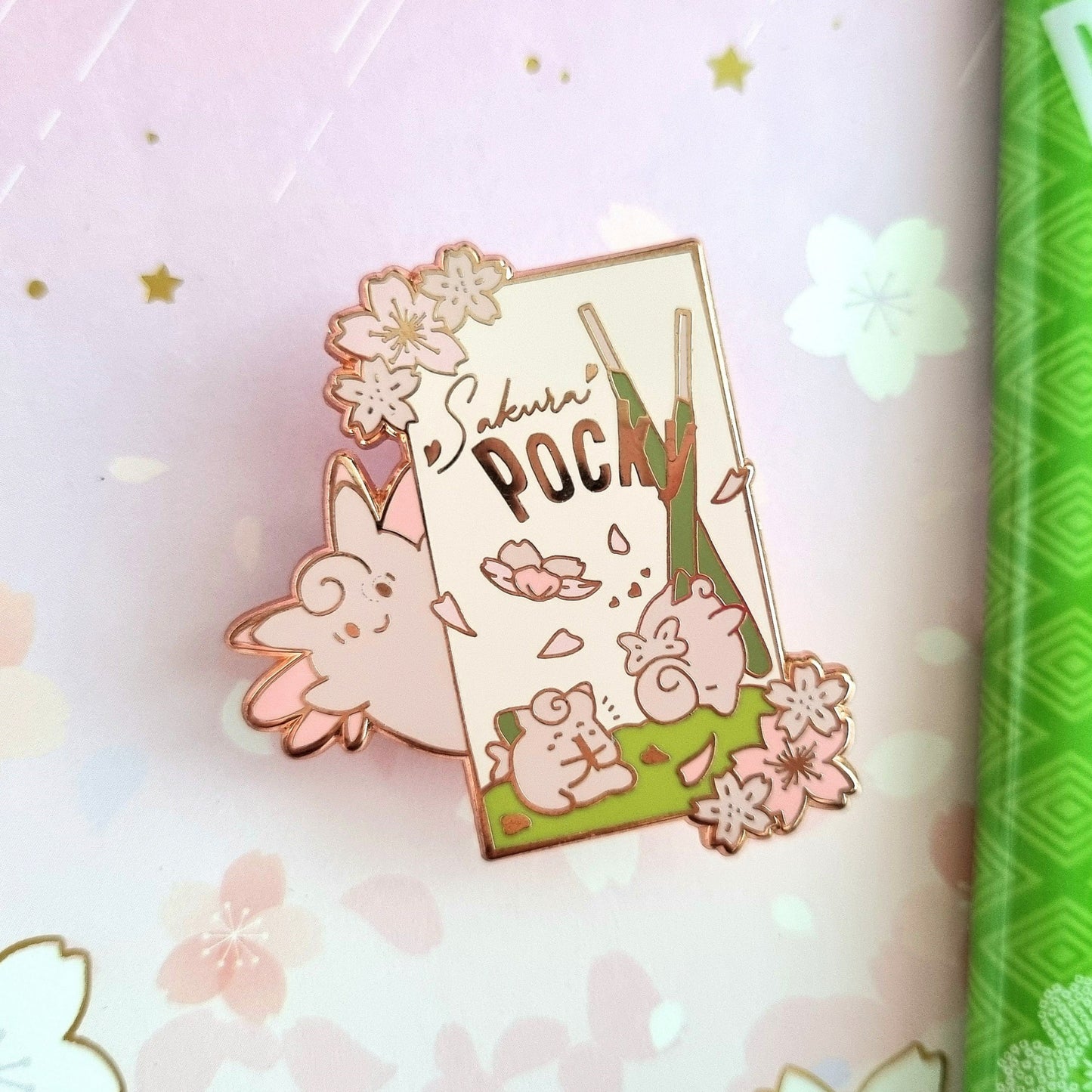 Sakuramon - Matcha Asian Snacks Enamel Pin