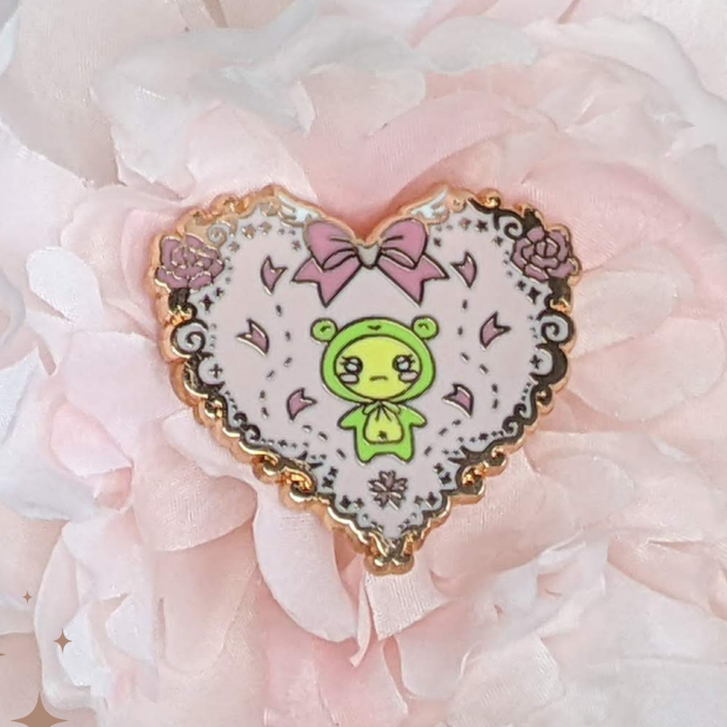 LE 30 First Love Enamel Pin