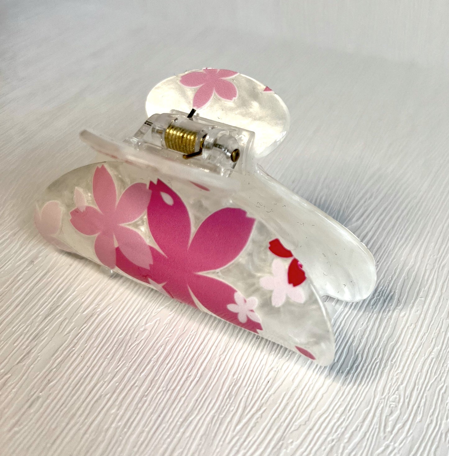 Sakura Hair Claw