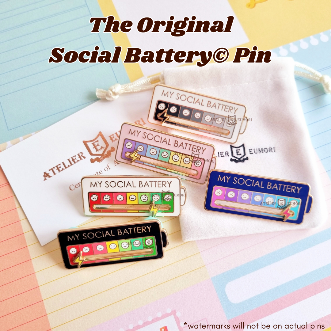 Pin social outlet